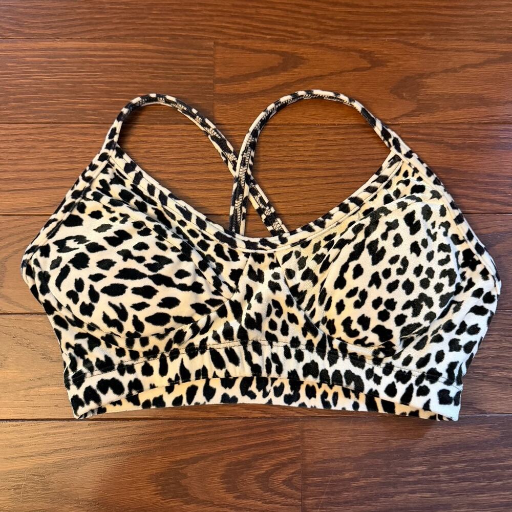 Carushika Cheetah Soft Textured Padded Sports Bra Size Medium